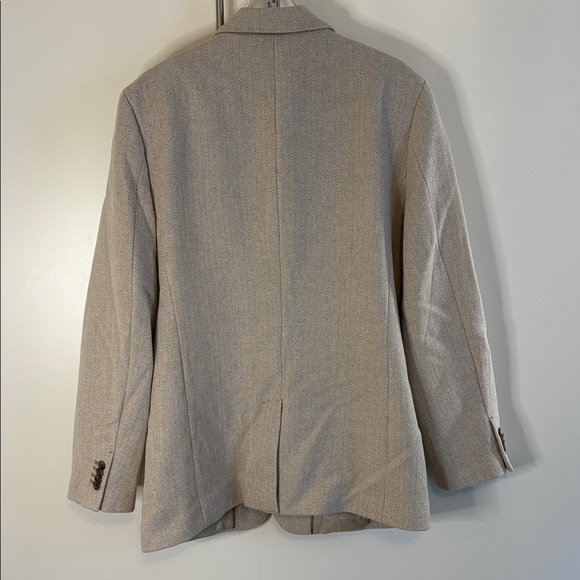 NWOT Banana Republic Herringbone Sport Coat in Beige, never worn. - Picture 7 of 7